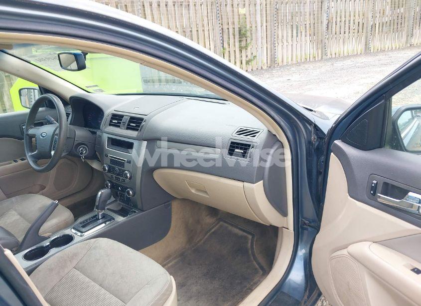 Photo 5 of 2012 Ford Fusion SE (VIN 3FAHP0HA5CR264255)