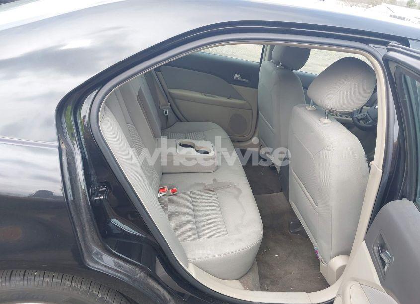 Photo 8 of 2012 Ford Fusion SE (VIN 3FAHP0HA5CR277846)