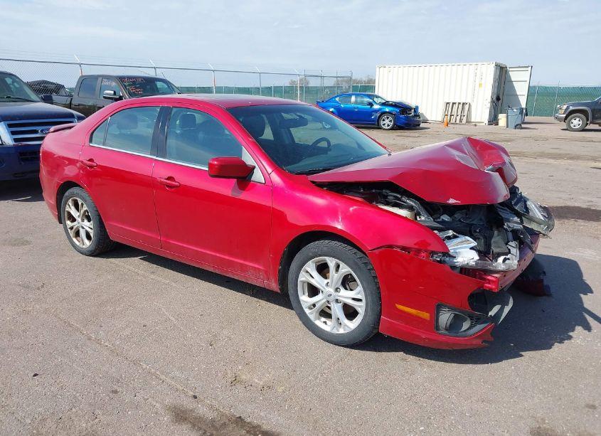 2012 Ford Fusion SE (VIN 3FAHP0HA5CR310344) main photo