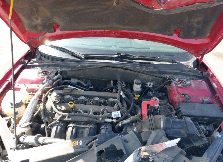 Photo 10 of 2012 Ford Fusion SE (VIN 3FAHP0HA5CR310344)