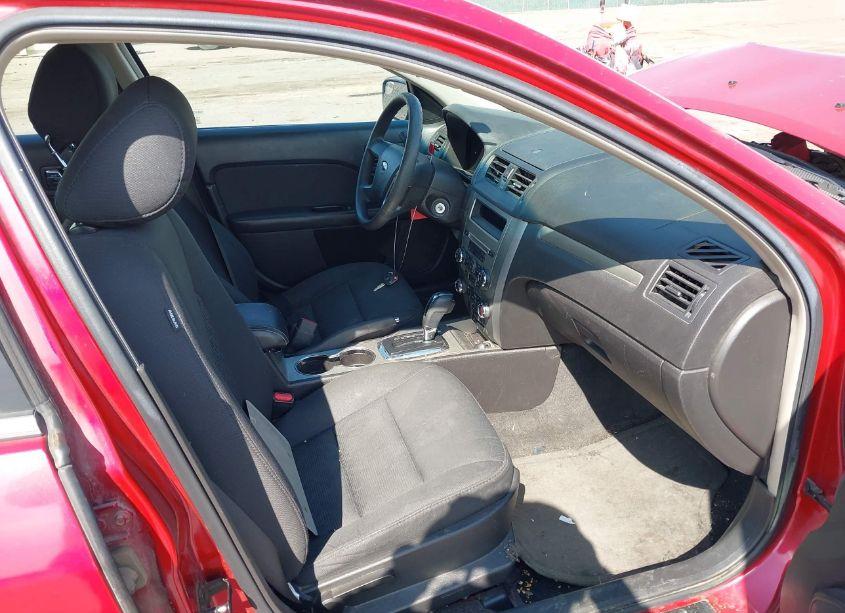 Photo 5 of 2012 Ford Fusion SE (VIN 3FAHP0HA5CR310344)