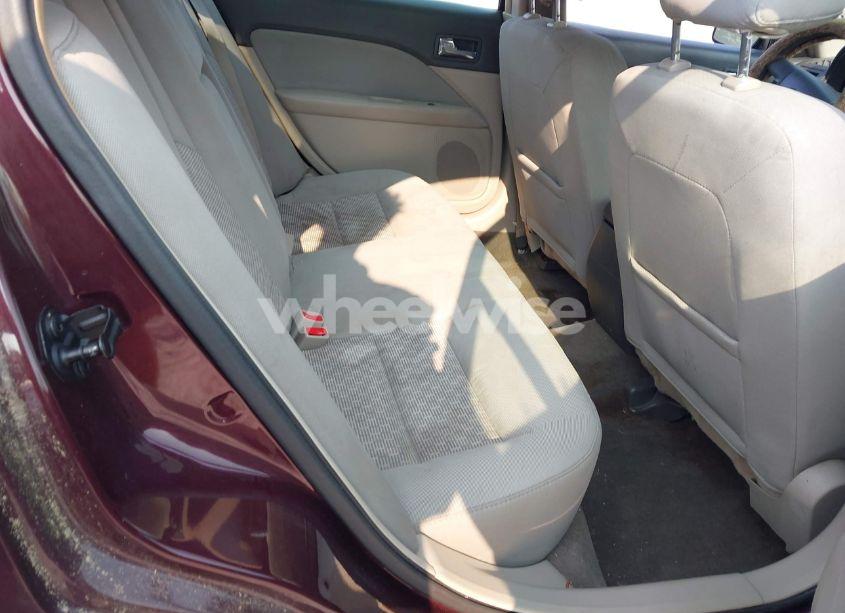 Photo 8 of 2012 Ford Fusion SE (VIN 3FAHP0HA5CR312983)