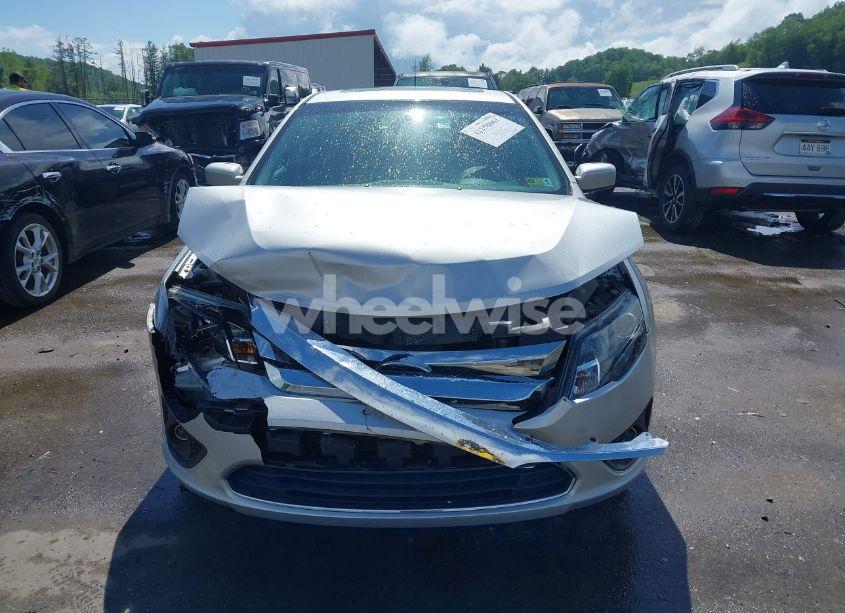 Photo 12 of 2012 Ford Fusion SE (VIN 3FAHP0HA5CR374481)