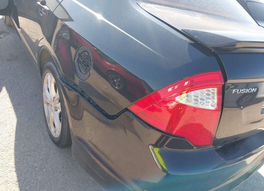 Photo 12 of 2012 Ford Fusion SE (VIN 3FAHP0HA5CR377204)