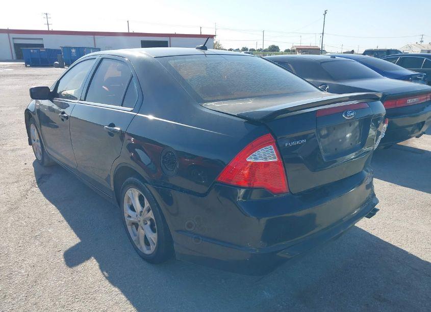 Photo 3 of 2012 Ford Fusion SE (VIN 3FAHP0HA5CR377204)
