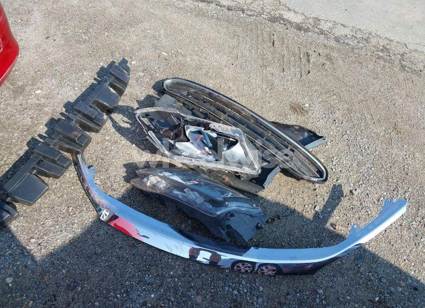 Photo 12 of 2012 Ford Fusion SE (VIN 3FAHP0HA5CR378689)