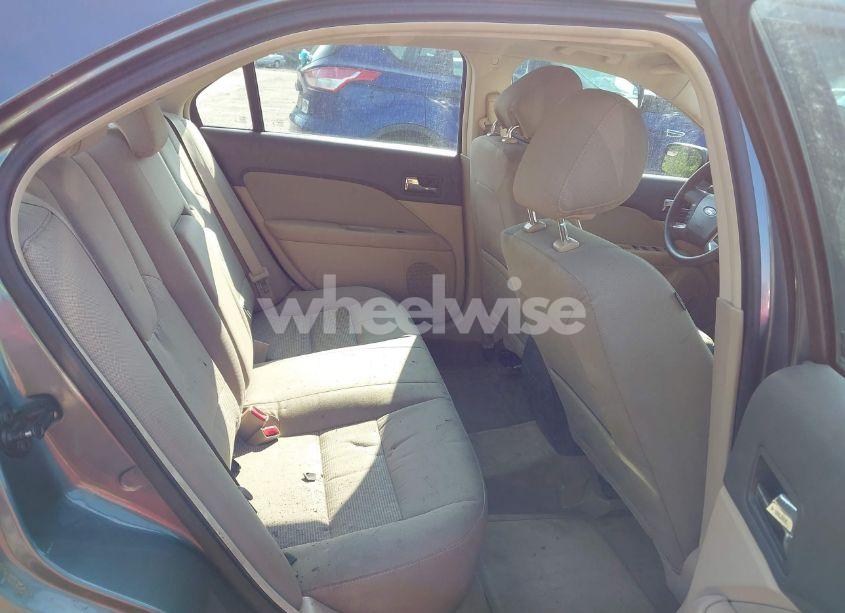 Photo 8 of 2012 Ford Fusion SE (VIN 3FAHP0HA5CR378689)