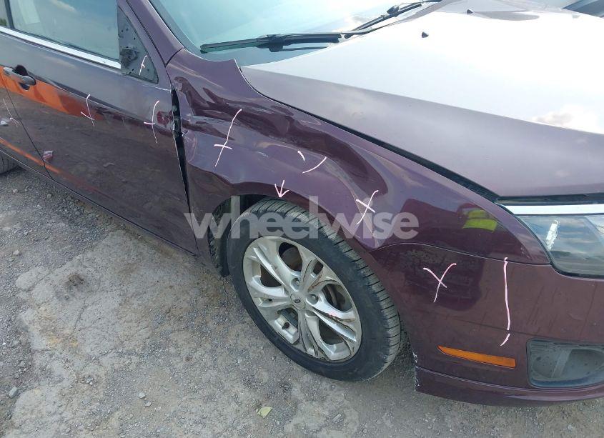 Photo 6 of 2012 Ford Fusion SE (VIN 3FAHP0HA5CR389319)