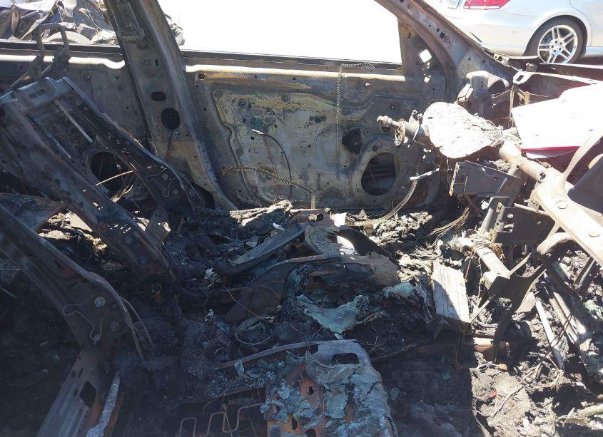 Photo 5 of 2012 Ford Fusion SE (VIN 3FAHP0HA5CR402800)