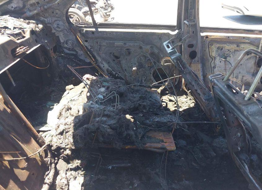 Photo 8 of 2012 Ford Fusion SE (VIN 3FAHP0HA5CR402800)