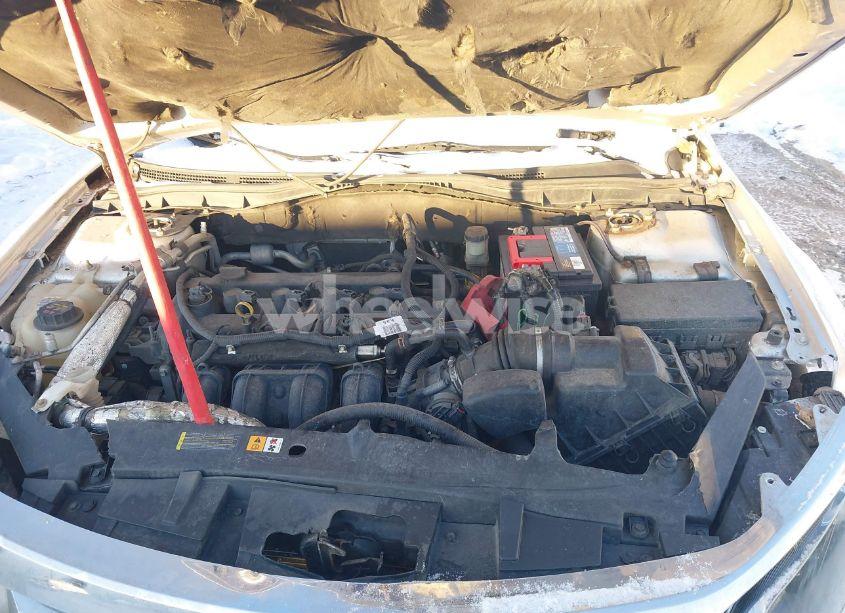 Photo 10 of 2012 Ford Fusion SE (VIN 3FAHP0HA5CR431794)