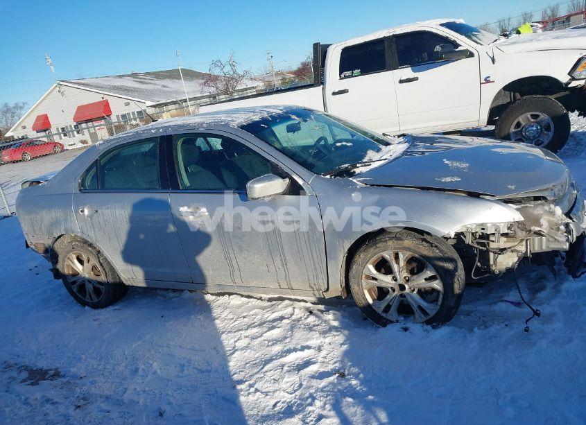 Photo 14 of 2012 Ford Fusion SE (VIN 3FAHP0HA5CR431794)