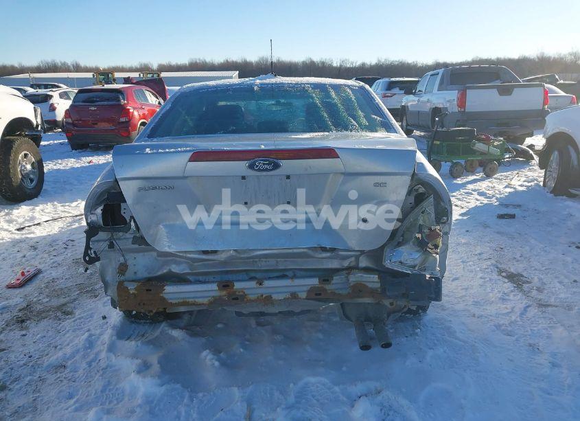 Photo 17 of 2012 Ford Fusion SE (VIN 3FAHP0HA5CR431794)