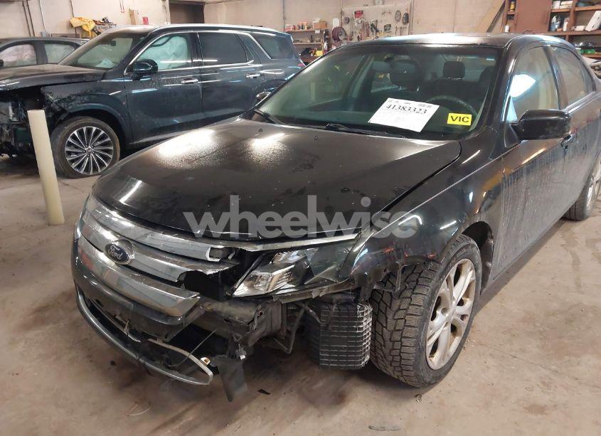 Photo 6 of 2012 Ford Fusion SE (VIN 3FAHP0HA5CR434663)