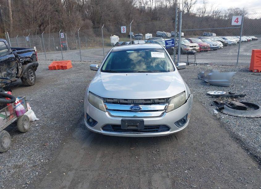 Photo 12 of 2010 Ford Fusion SE (VIN 3FAHP0HA6AR156238)