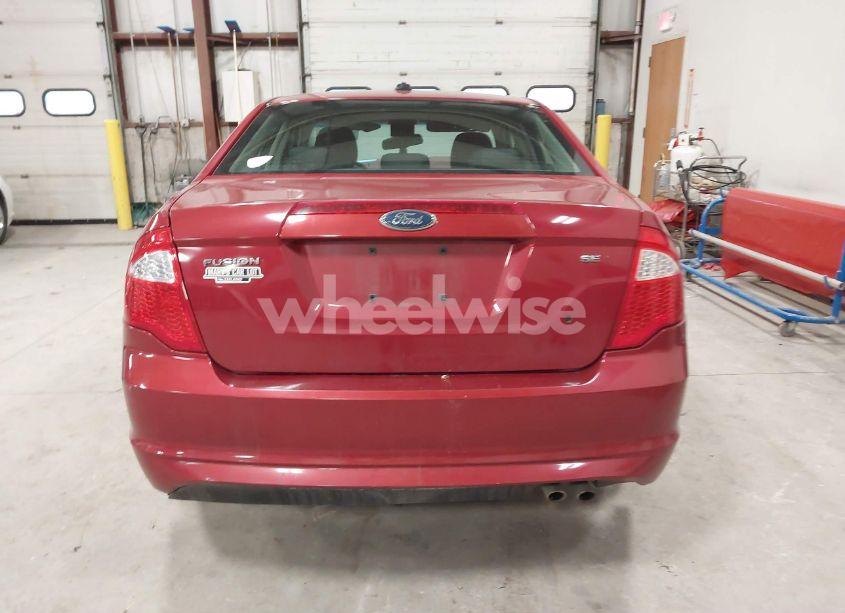 Photo 16 of 2010 Ford Fusion SE (VIN 3FAHP0HA6AR184525)