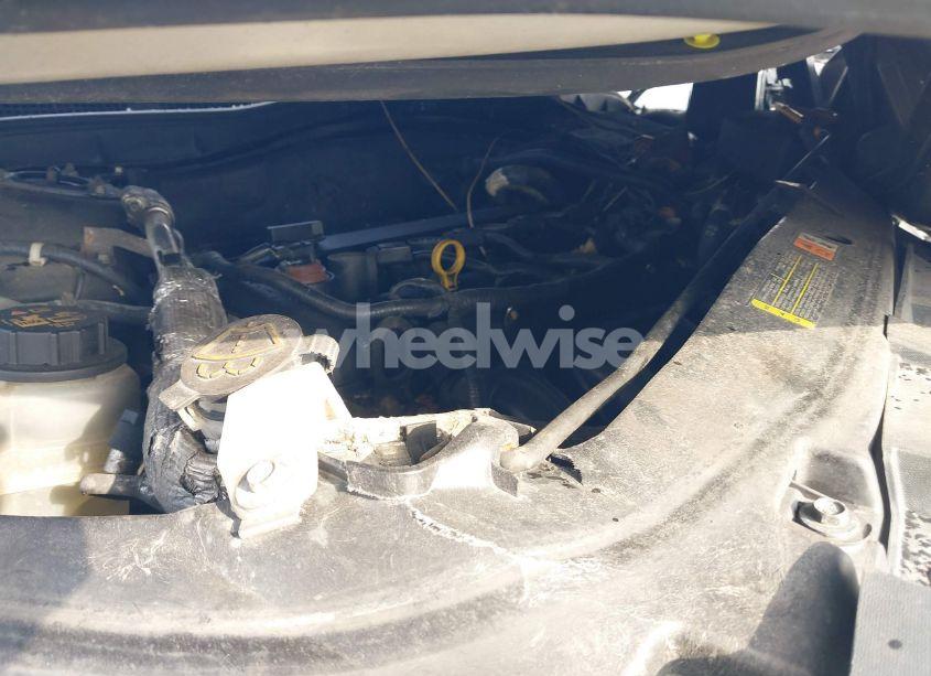 Photo 10 of 2010 Ford Fusion SE (VIN 3FAHP0HA6AR255383)