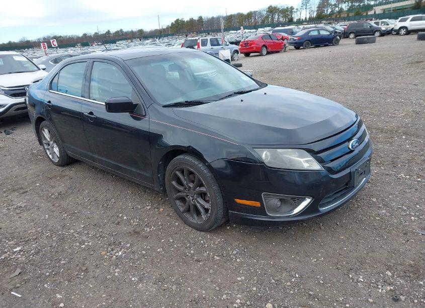 2010 Ford Fusion SE (VIN 3FAHP0HA6AR295849) main photo