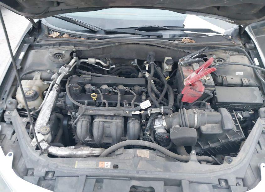 Photo 10 of 2010 Ford Fusion SE (VIN 3FAHP0HA6AR399659)