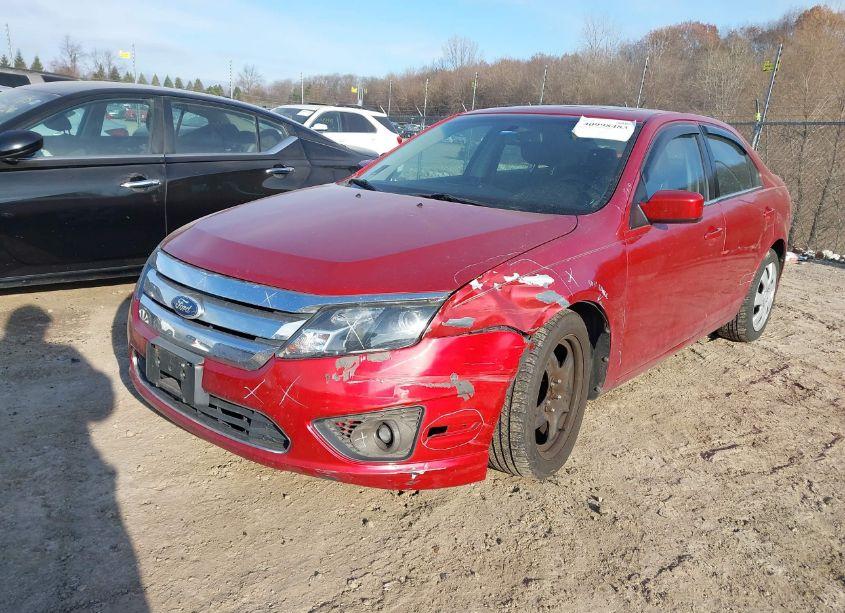 Photo 2 of 2010 Ford Fusion SE (VIN 3FAHP0HA6AR422664)