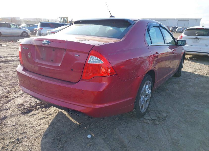 Photo 4 of 2010 Ford Fusion SE (VIN 3FAHP0HA6AR422664)