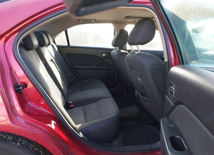 Photo 8 of 2010 Ford Fusion SE (VIN 3FAHP0HA6AR422664)