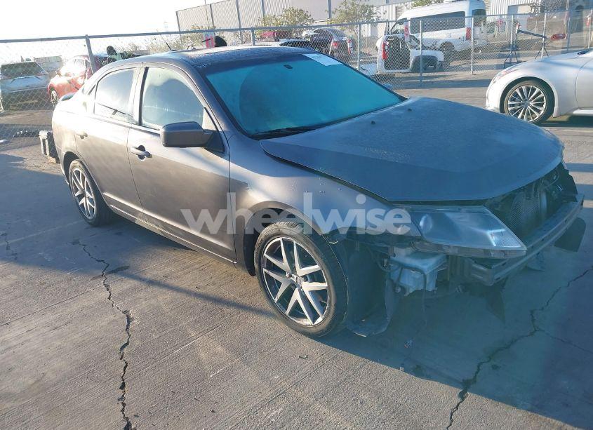 2011 Ford Fusion SE (VIN 3FAHP0HA6BR140087) main photo