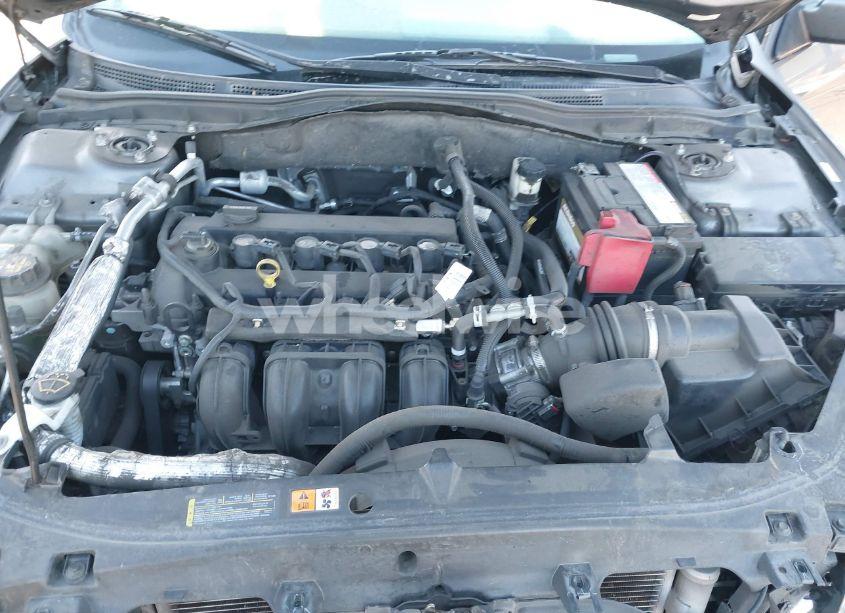 Photo 10 of 2011 Ford Fusion SE (VIN 3FAHP0HA6BR140087)