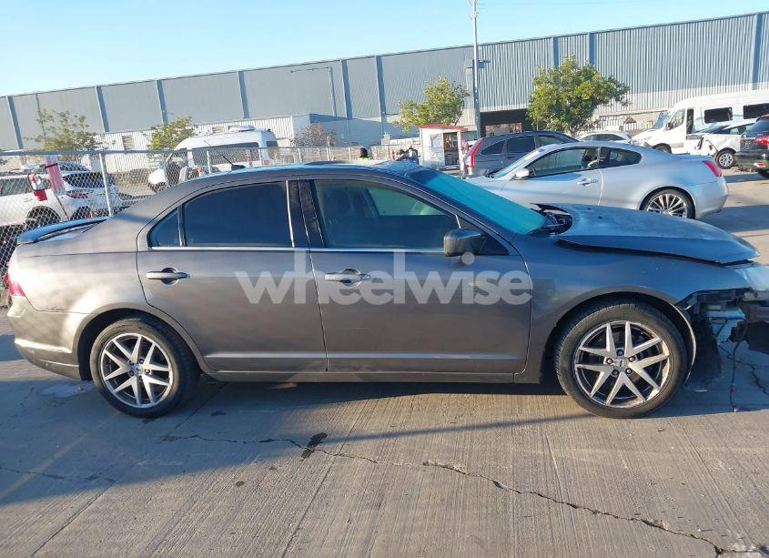 Photo 14 of 2011 Ford Fusion SE (VIN 3FAHP0HA6BR140087)