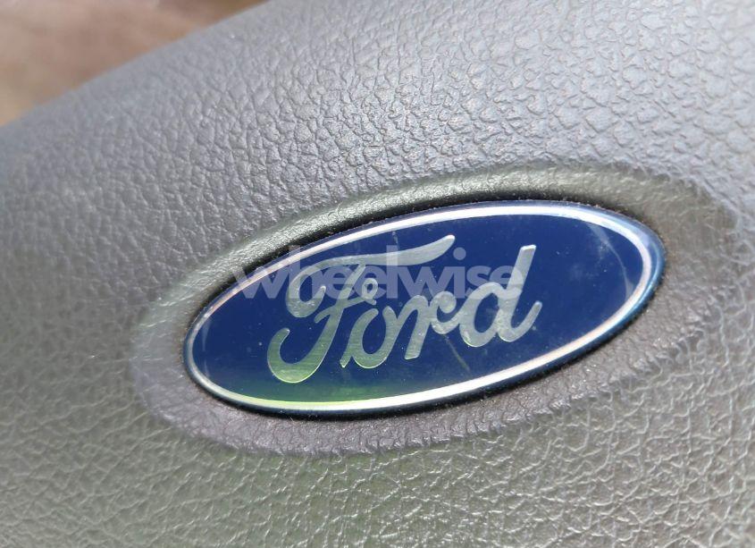 Photo 12 of 2011 Ford Fusion SE (VIN 3FAHP0HA6BR161229)