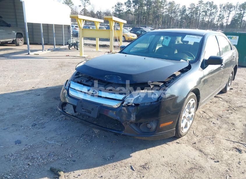 Photo 6 of 2011 Ford Fusion SE (VIN 3FAHP0HA6BR168892)