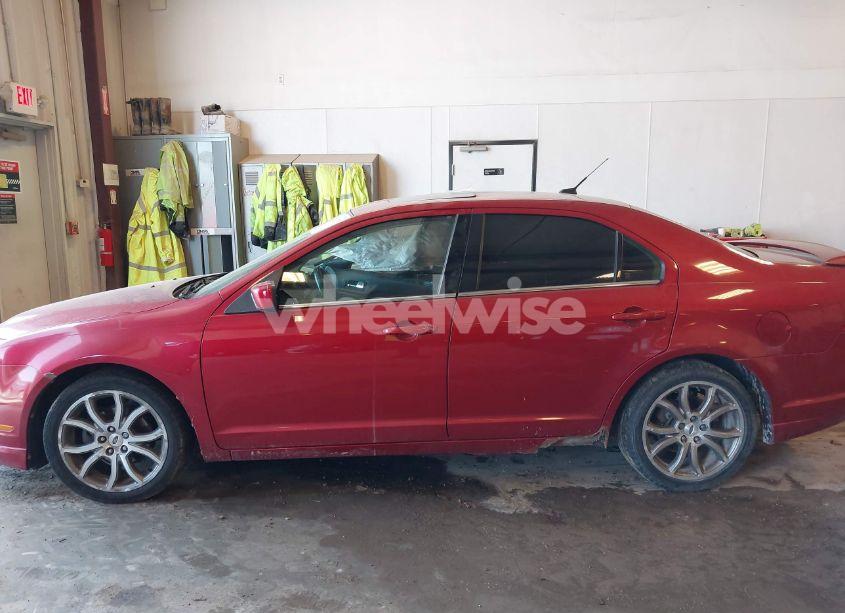 Photo 15 of 2011 Ford Fusion SE (VIN 3FAHP0HA6BR189600)