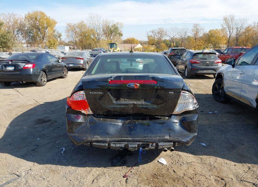 Photo 16 of 2011 Ford Fusion SE (VIN 3FAHP0HA6BR211479)