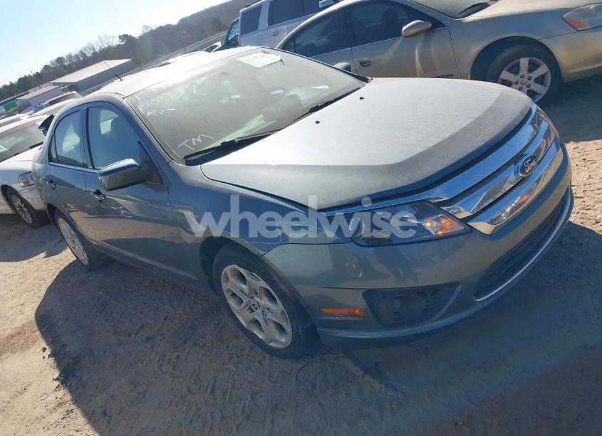 2011 Ford Fusion SE (VIN 3FAHP0HA6BR217444) main photo