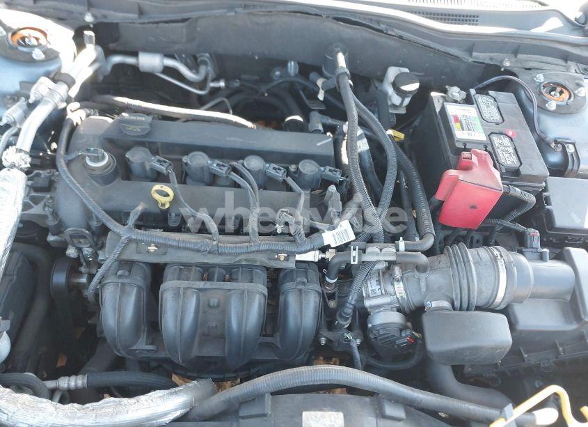 Photo 10 of 2011 Ford Fusion SE (VIN 3FAHP0HA6BR217444)