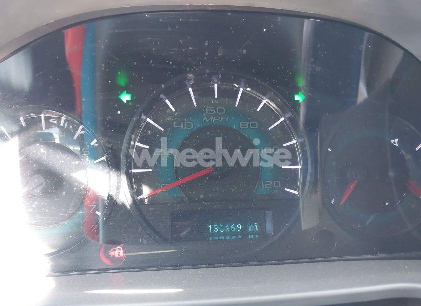 Photo 7 of 2011 Ford Fusion SE (VIN 3FAHP0HA6BR217444)