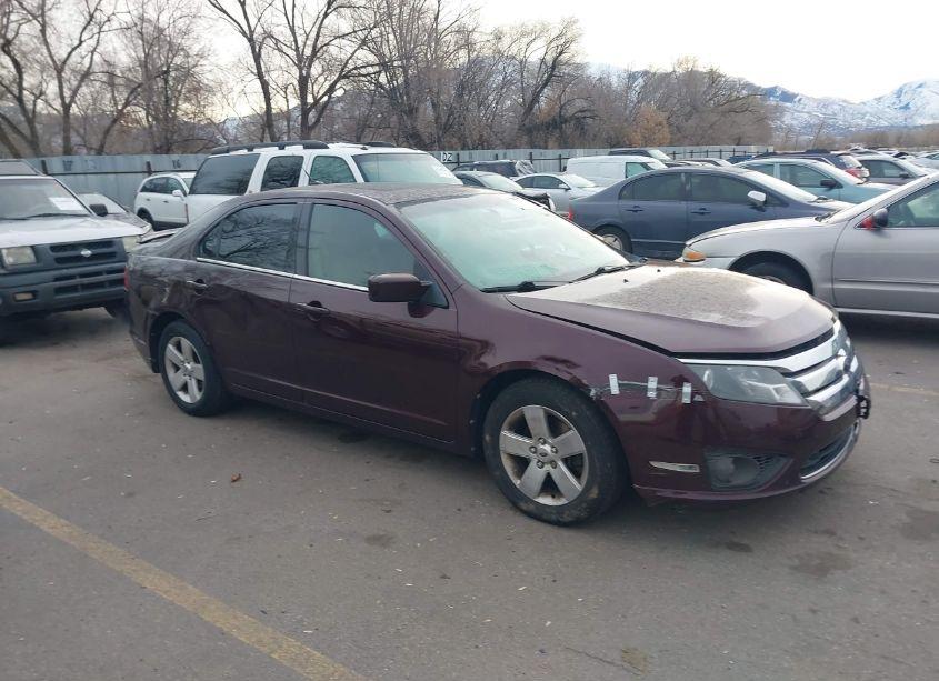 2011 Ford Fusion SE (VIN 3FAHP0HA6BR234731) main photo