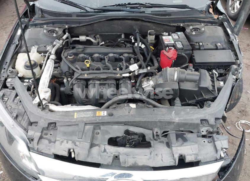 Photo 10 of 2011 Ford Fusion SE (VIN 3FAHP0HA6BR247446)