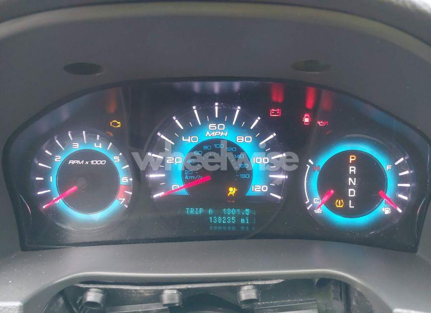 Photo 7 of 2011 Ford Fusion SE (VIN 3FAHP0HA6BR247446)