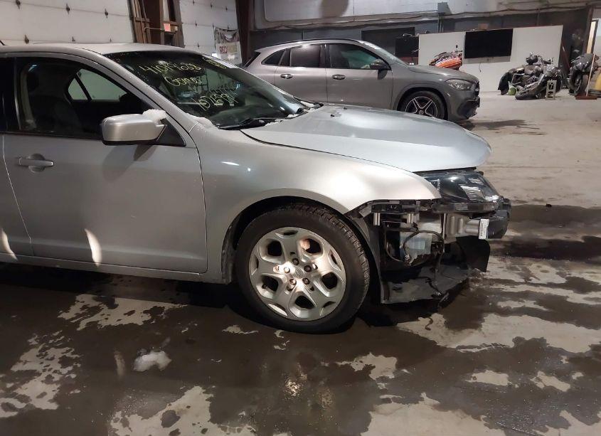 Photo 14 of 2011 Ford Fusion SE (VIN 3FAHP0HA6BR254672)