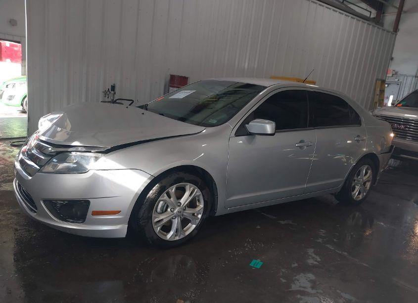 Photo 14 of 2011 Ford Fusion SE (VIN 3FAHP0HA6BR257622)