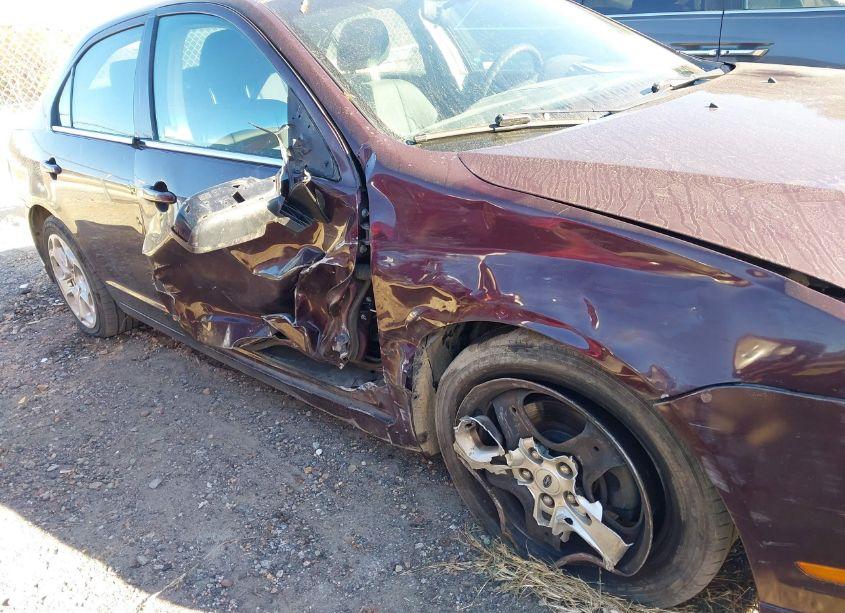 Photo 6 of 2011 Ford Fusion SE (VIN 3FAHP0HA6BR263176)