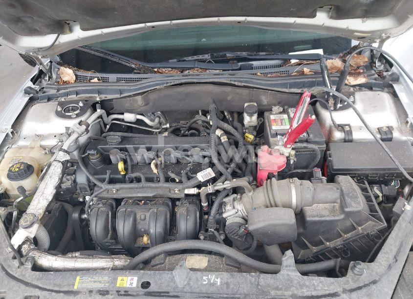 Photo 10 of 2011 Ford Fusion SE (VIN 3FAHP0HA6BR272086)