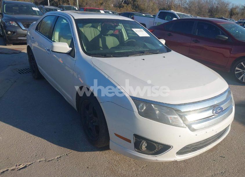 2011 Ford Fusion SE (VIN 3FAHP0HA6BR297893) main photo