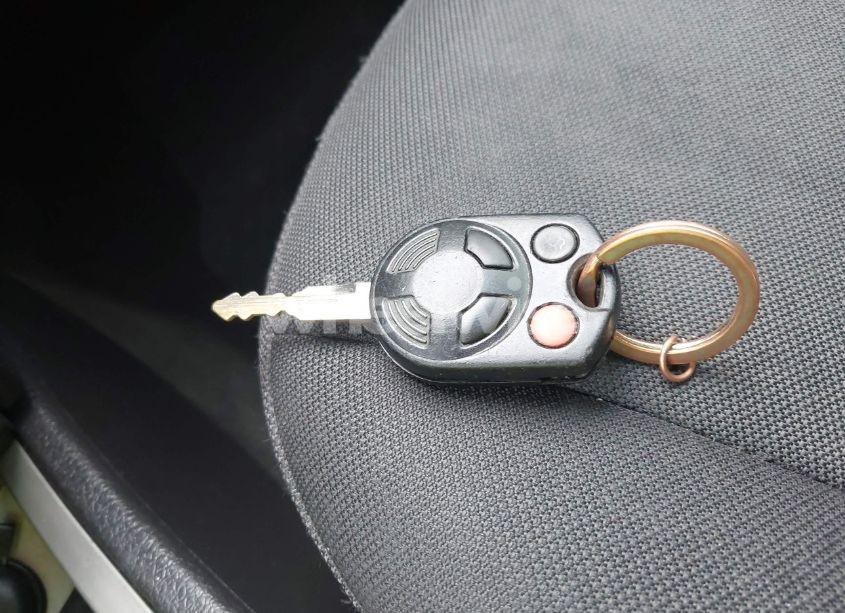 Photo 11 of 2011 Ford Fusion SE (VIN 3FAHP0HA6BR320878)