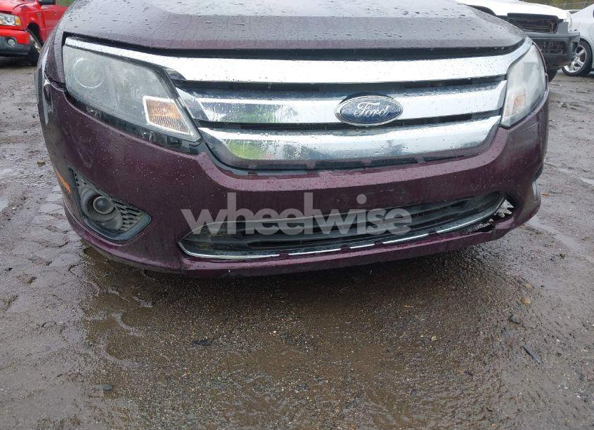 Photo 6 of 2011 Ford Fusion SE (VIN 3FAHP0HA6BR320878)