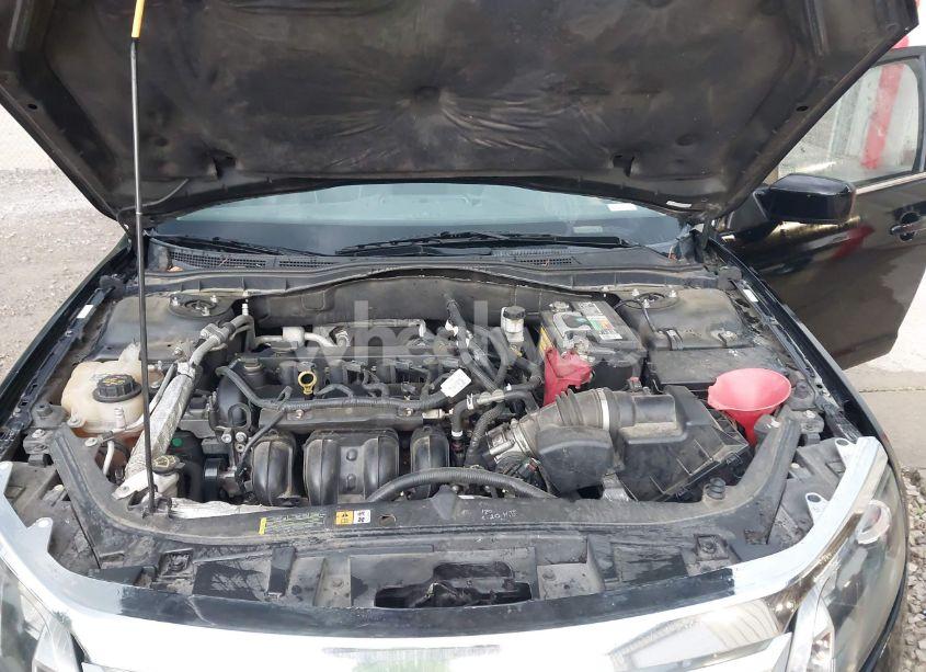 Photo 10 of 2012 Ford Fusion SE (VIN 3FAHP0HA6CR112548)