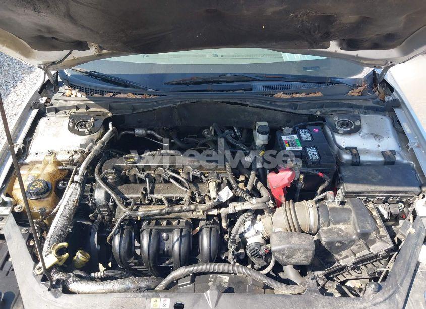 Photo 10 of 2012 Ford Fusion SE (VIN 3FAHP0HA6CR125980)