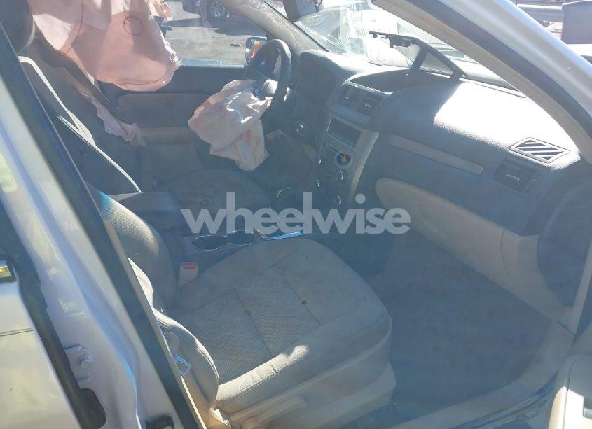 Photo 5 of 2012 Ford Fusion SE (VIN 3FAHP0HA6CR134761)