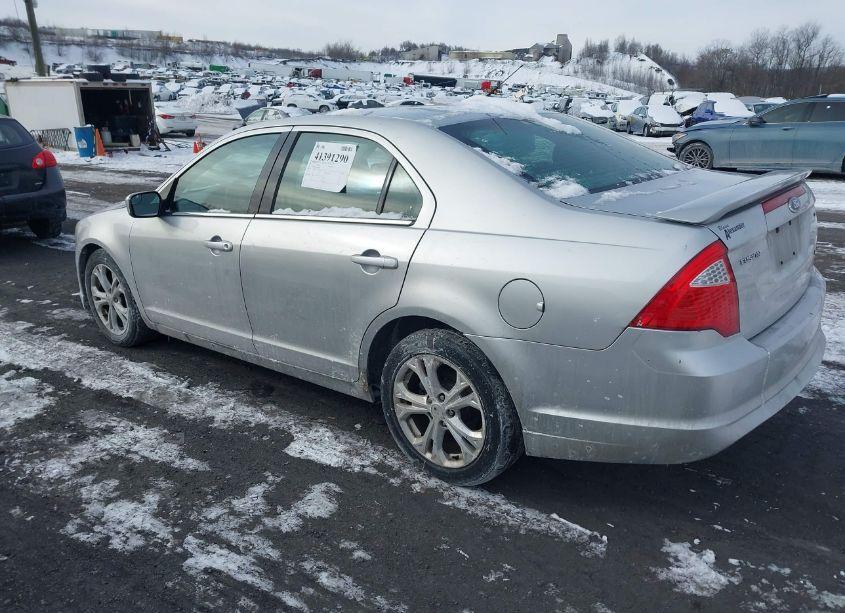 Photo 3 of 2012 Ford Fusion SE (VIN 3FAHP0HA6CR148109)